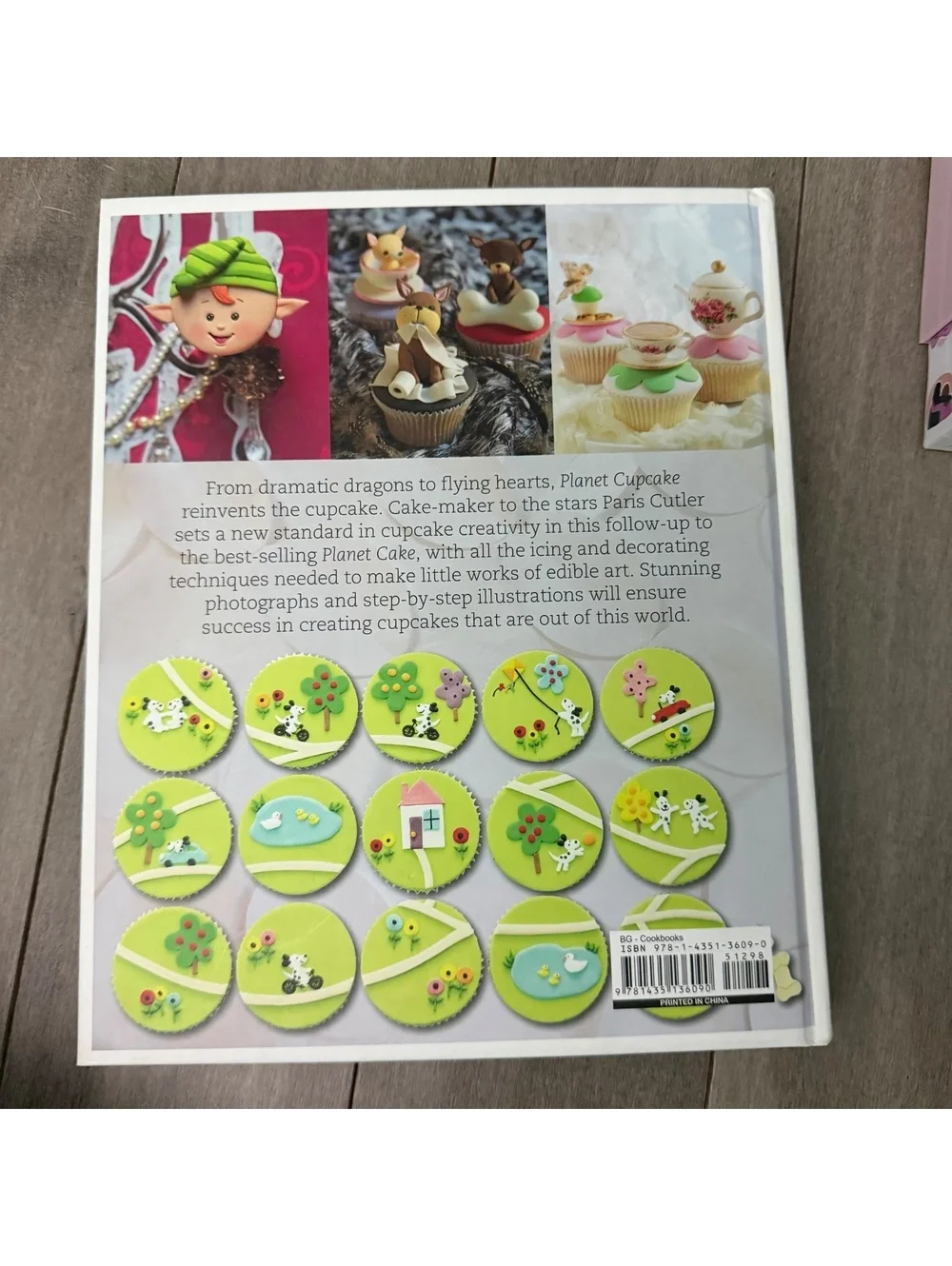 Planet Cupcake by Paris Cutler - Cookbook